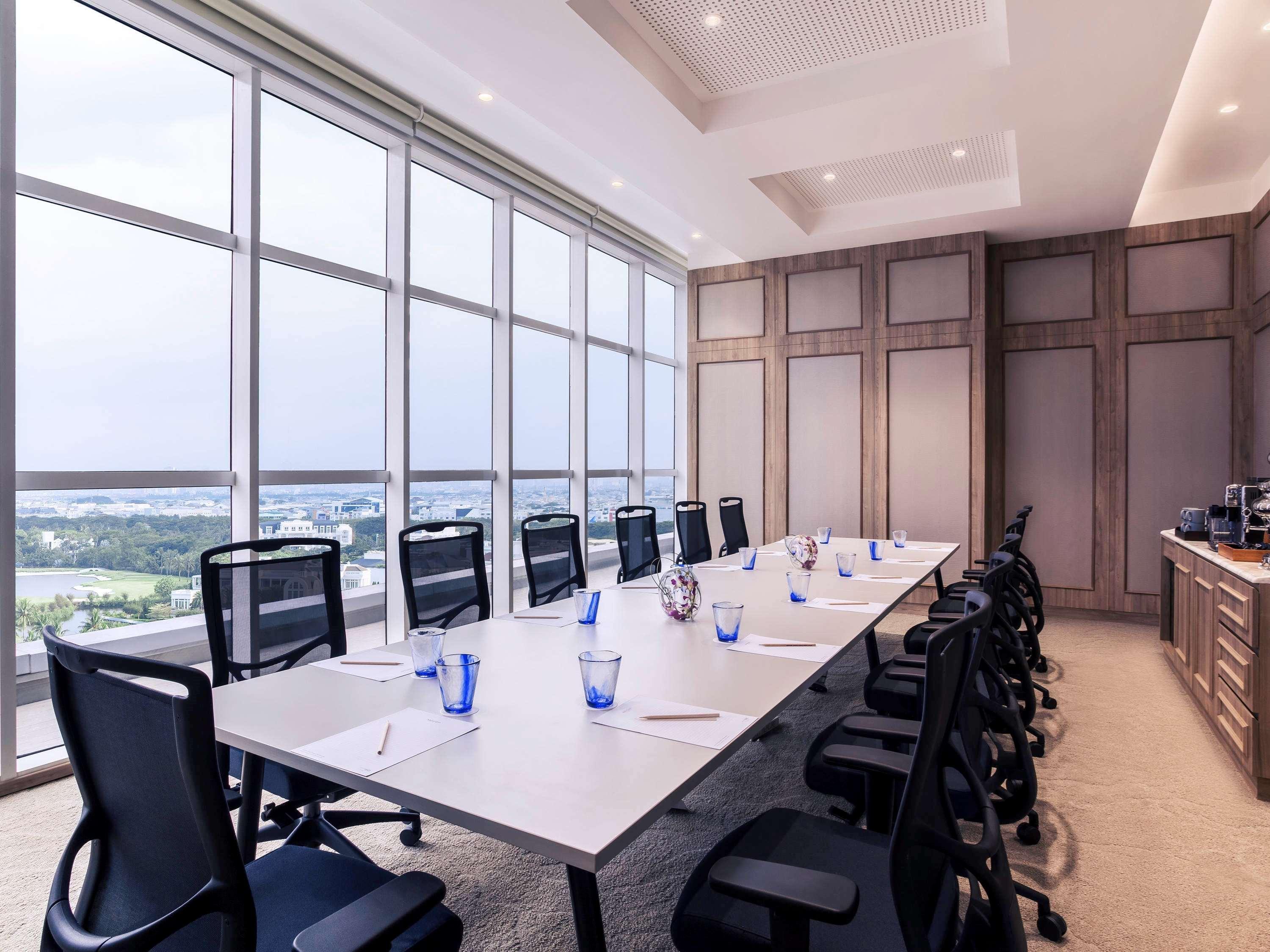 Mercure Jakarta Pantai Indah Kapuk Екстер'єр фото